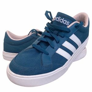 Adidas classic blue sneakers